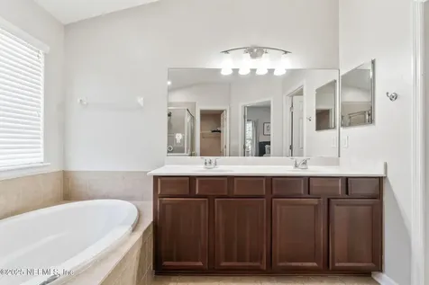 3090 Aaron Cove Court Jacksonville FL 32224
