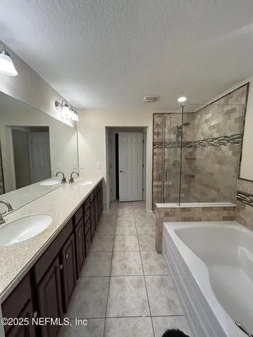 4233 Clybourne Lane Jacksonville FL 32216