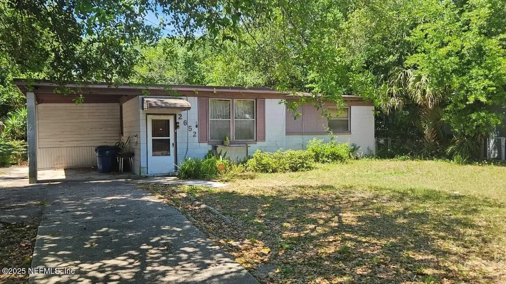 2652 Townsend Boulevard Jacksonville FL 32211