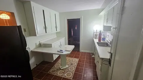 2652 Townsend Boulevard Jacksonville FL 32211