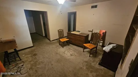 2652 Townsend Boulevard Jacksonville FL 32211