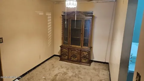 2652 Townsend Boulevard Jacksonville FL 32211