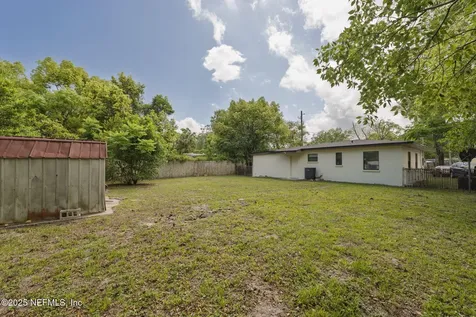 5813 Oaklane Drive Jacksonville FL 32244