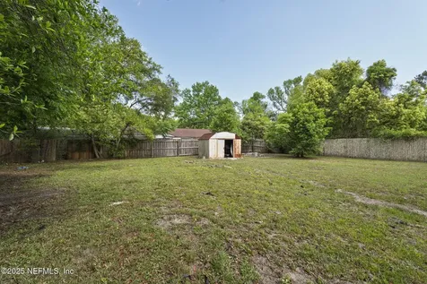 5813 Oaklane Drive Jacksonville FL 32244