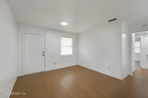 5813 Oaklane Drive Jacksonville FL 32244