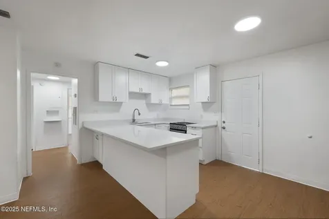 5813 Oaklane Drive Jacksonville FL 32244