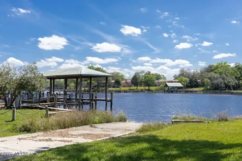 4926 Glade Hill Street Jacksonville FL 32207
