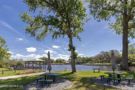 4926 Glade Hill Street Jacksonville FL 32207