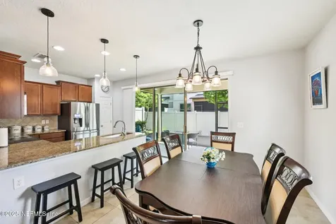 7018 Beauhaven Court Jacksonville FL 32258