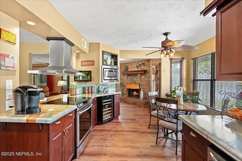 1542 Surrey Glen Cove Middleburg FL 32068