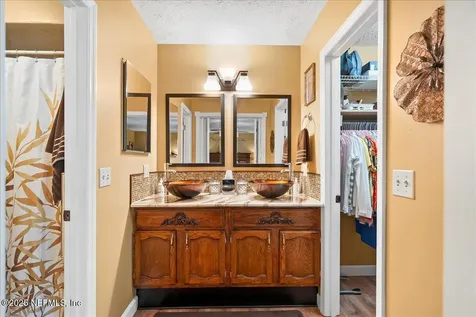 1542 Surrey Glen Cove Middleburg FL 32068