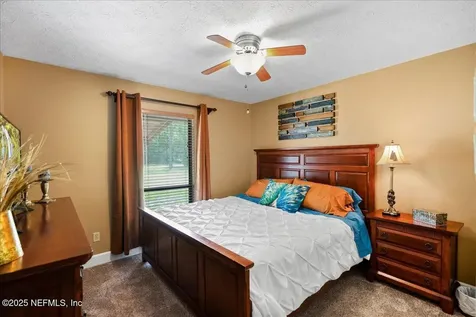 1542 Surrey Glen Cove Middleburg FL 32068