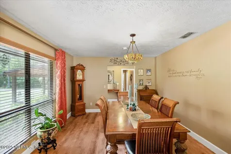 1542 Surrey Glen Cove Middleburg FL 32068