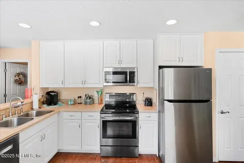 1542 Surrey Glen Cove Middleburg FL 32068