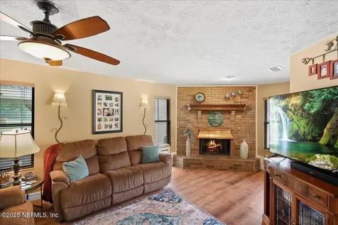 1542 Surrey Glen Cove Middleburg FL 32068