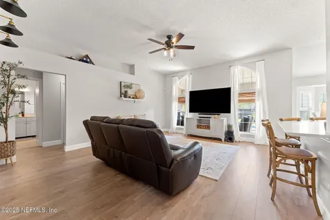 2343 Longmont Drive Jacksonville FL 32246