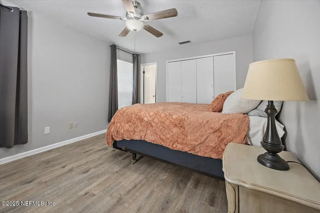 3945 Hollows Drive Jacksonville FL 32225