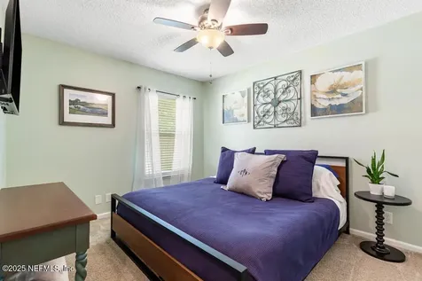 3859 Ashglen Drive E Jacksonville FL 32224