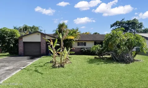 118 SW Lancaster Avenue Port St. Lucie FL 34984
