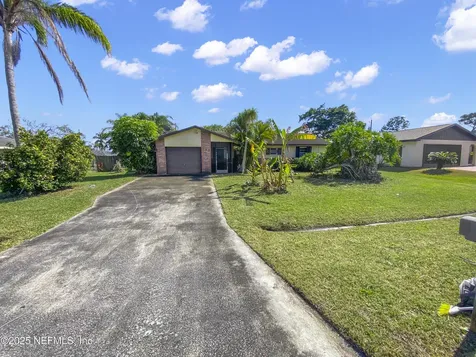 118 SW Lancaster Avenue Port St. Lucie FL 34984