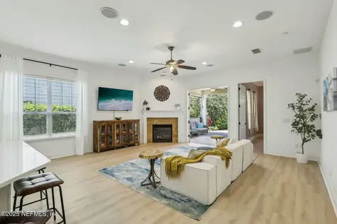 804 N End Street St. Augustine FL 32095
