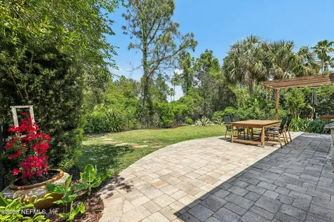 804 N End Street St. Augustine FL 32095