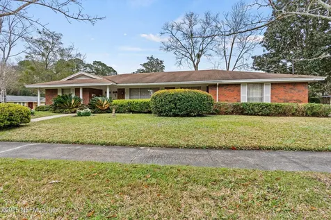 1207 Jamaica Court Jacksonville FL 32216