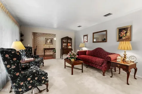 1207 Jamaica Court Jacksonville FL 32216
