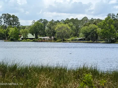 211 Ida Boulevard Interlachen FL 32148