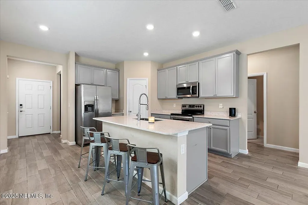 2176 Major Oak Street Jacksonville FL 32218
