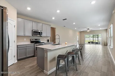2176 Major Oak Street Jacksonville FL 32218