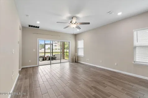2176 Major Oak Street Jacksonville FL 32218