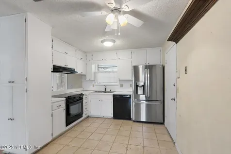 9055 Runnymeade Road Jacksonville FL 32257