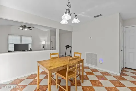 7237 Oakwood Drive Jacksonville FL 32211