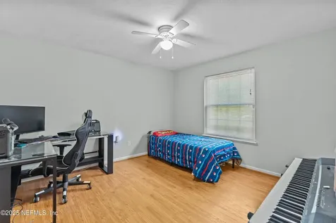 7237 Oakwood Drive Jacksonville FL 32211