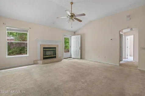 7929 Steamboat Springs Drive Jacksonville FL 32210