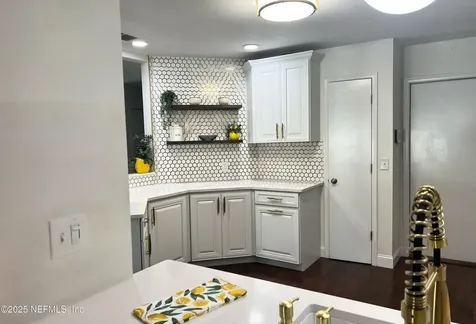 1727 Wildwood Creek Lane Jacksonville FL 32246