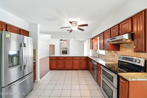 2031 Brighton Bay Trail Jacksonville FL 32246