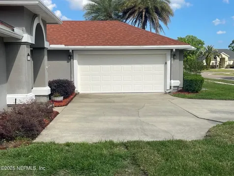 93 Lake Run Boulevard Jacksonville FL 32218