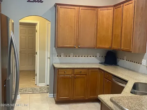 93 Lake Run Boulevard Jacksonville FL 32218