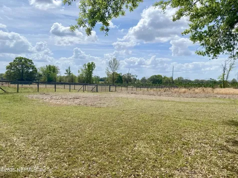 8046 SW Tustenuggee Avenue Lake City FL 32024
