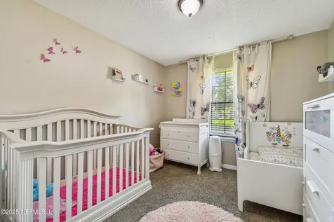 8362 Three Creeks Jacksonville FL 32220