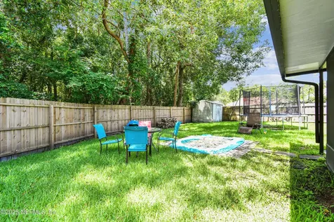 8362 Three Creeks Jacksonville FL 32220
