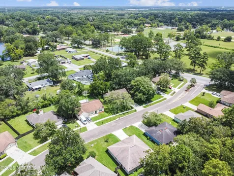 8362 Three Creeks Jacksonville FL 32220