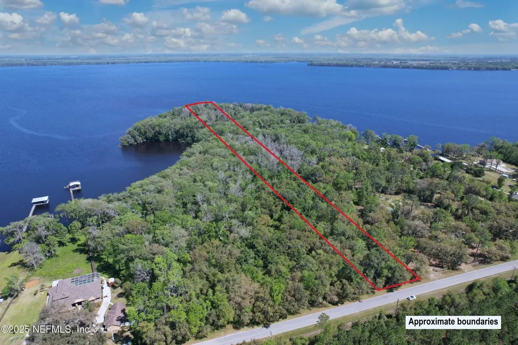 332 Cedar Creek Road Palatka FL 32177