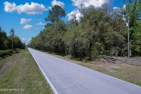 332 Cedar Creek Road Palatka FL 32177