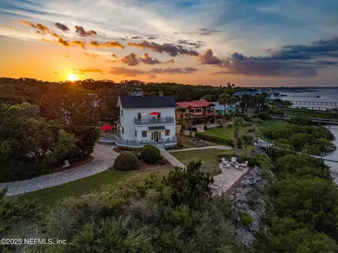 106 Carver Street E St. Augustine FL 32080