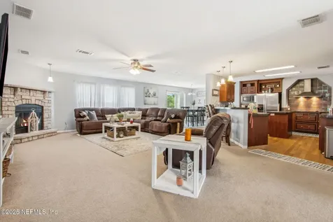 1950 Bridlewood Place Middleburg FL 32068