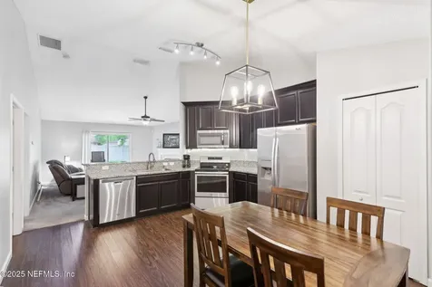 9425 Staplehurst Drive Jacksonville FL 32244