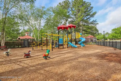 9425 Staplehurst Drive Jacksonville FL 32244